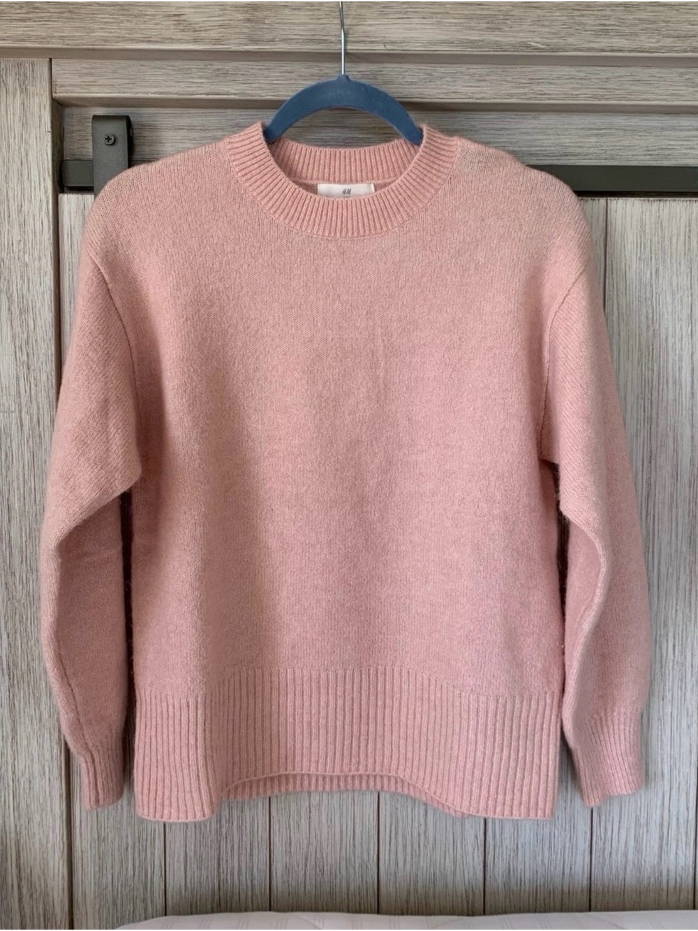 H&M Soft Pink Crewneck Sweater